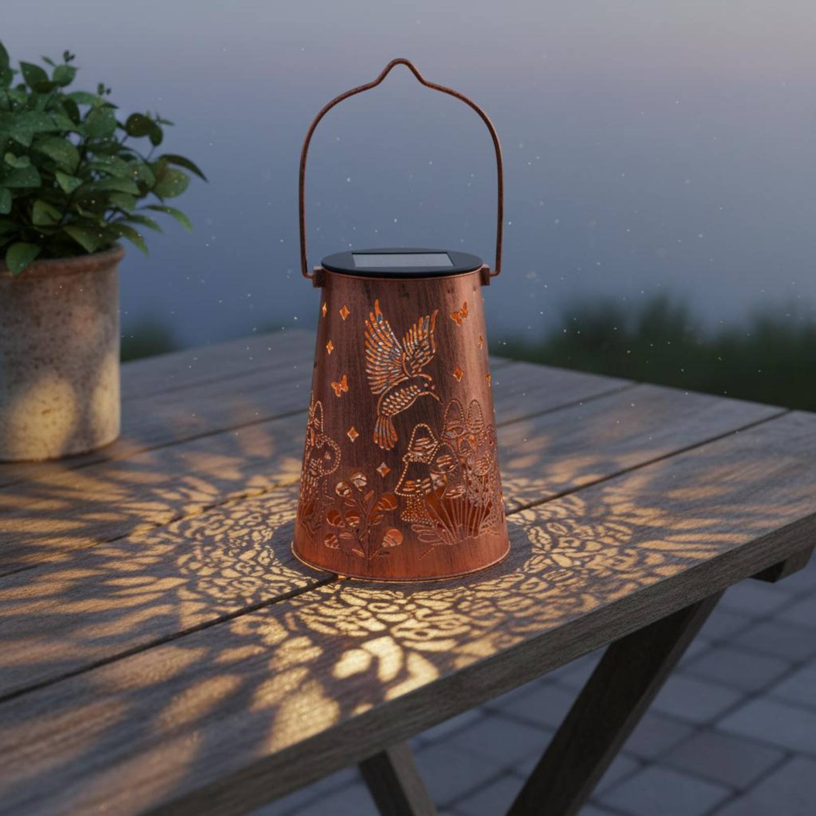 Lanterna da Giardino con Motiv - Solar Garden Light recensione e prezzo