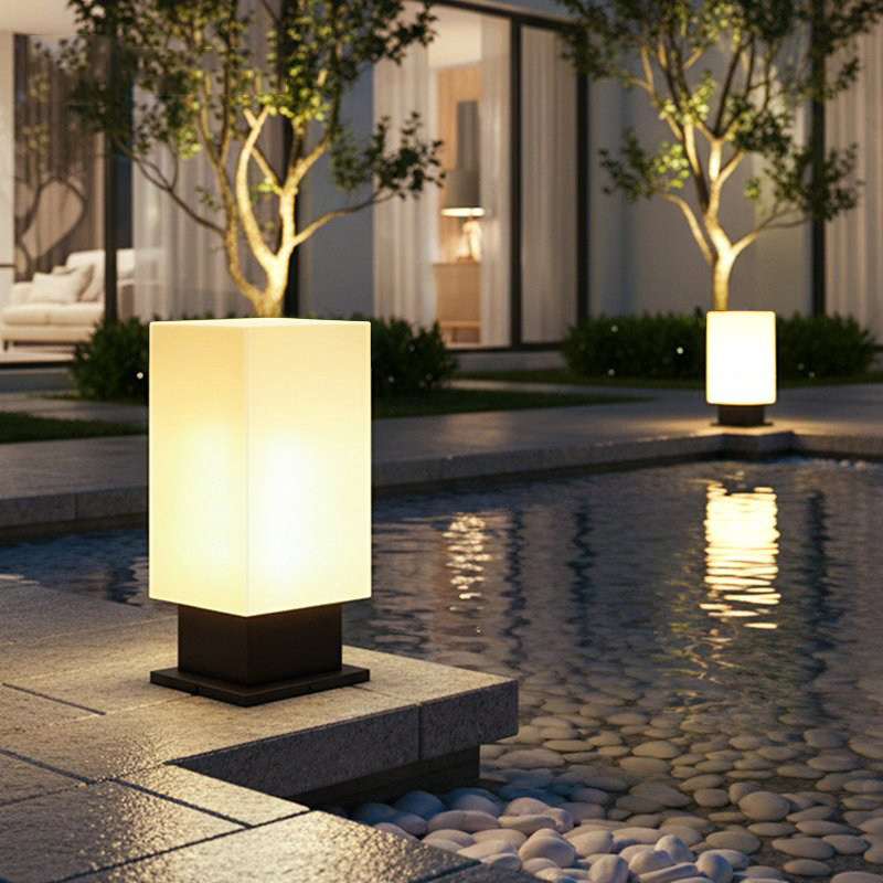 Lampada da terra luminosa per  - Solar Garden Light recensione e prezzo