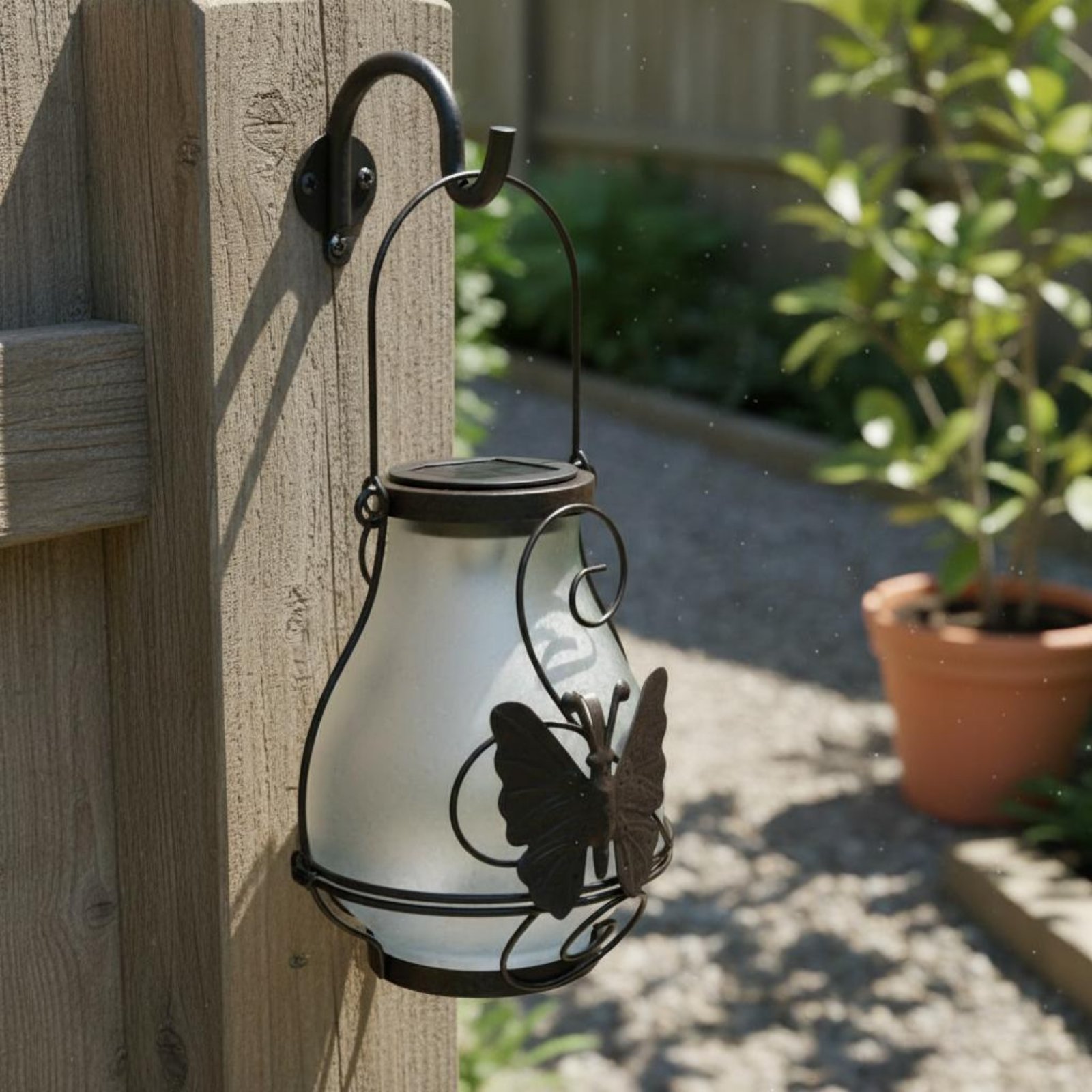 Lanterna solare a forma di far - Solar Garden Light recensione e prezzo
