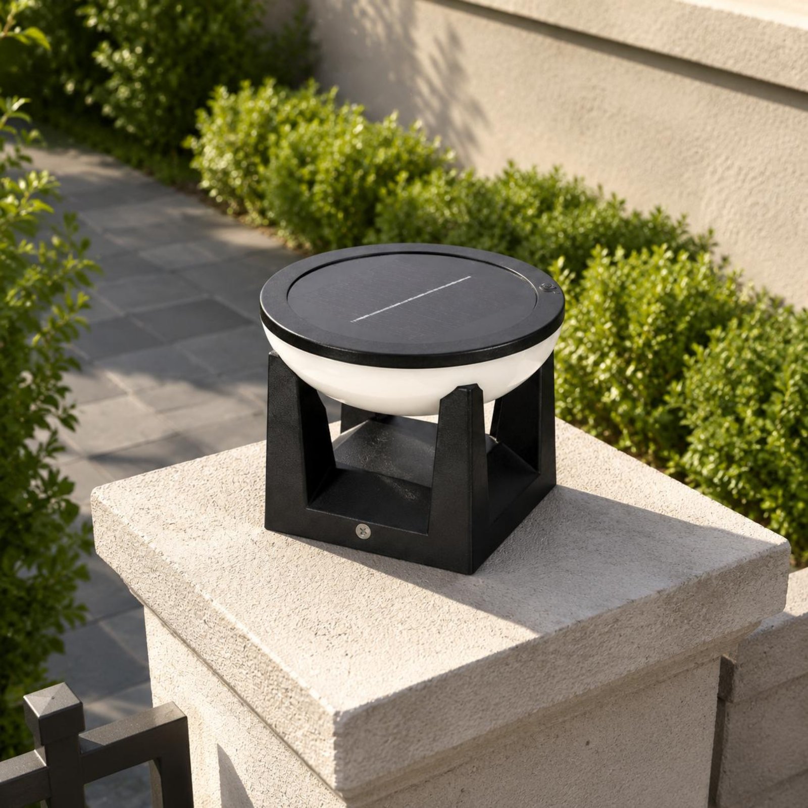 Lampada Solare per Pali Facile - Solar Garden Light recensione e prezzo